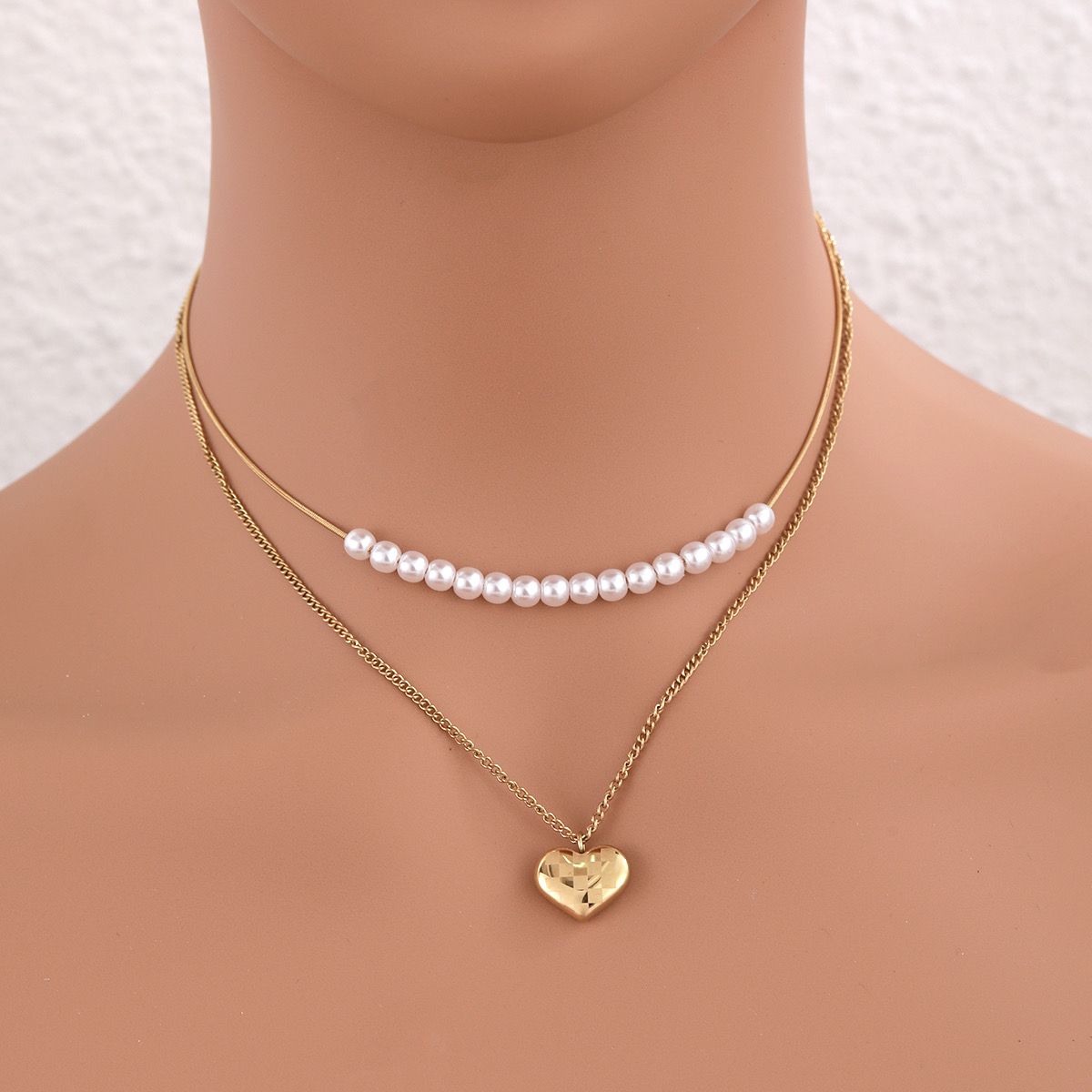 Necklaces | Corazón layering con perlas