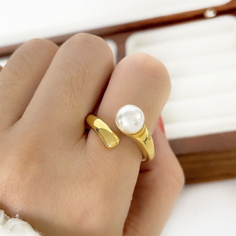 Ring | Anillo de perlas