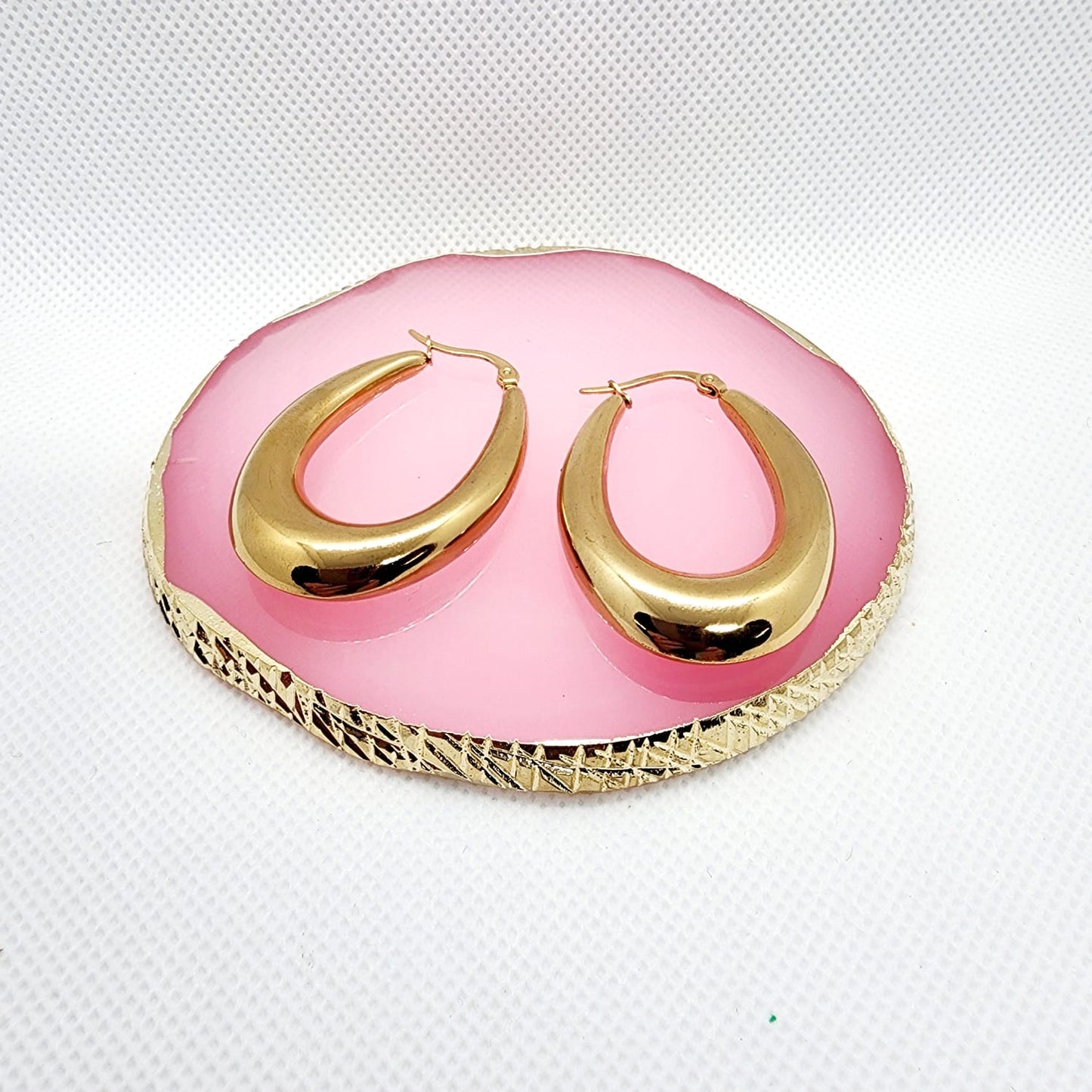 Earrings | Gold Oval Hoops